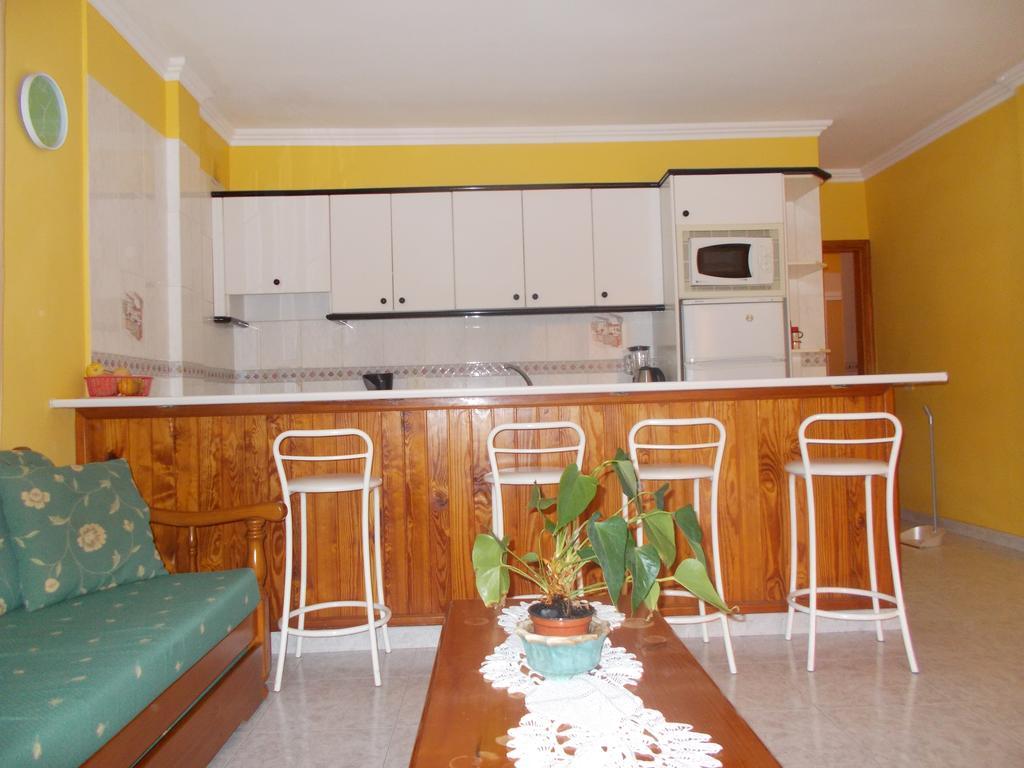 Apartamentos La Banda Плайя-де-Сантьяго Экстерьер фото
